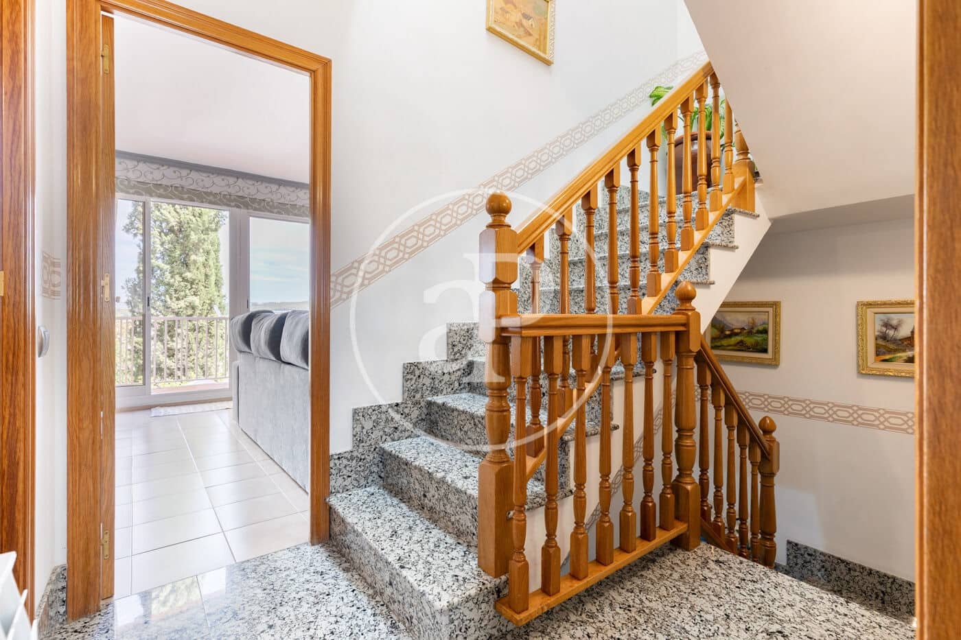 4 Zimmer Villa zu verkaufen in Rubi mit Garage - 455.000 € (Ref: 10109617)