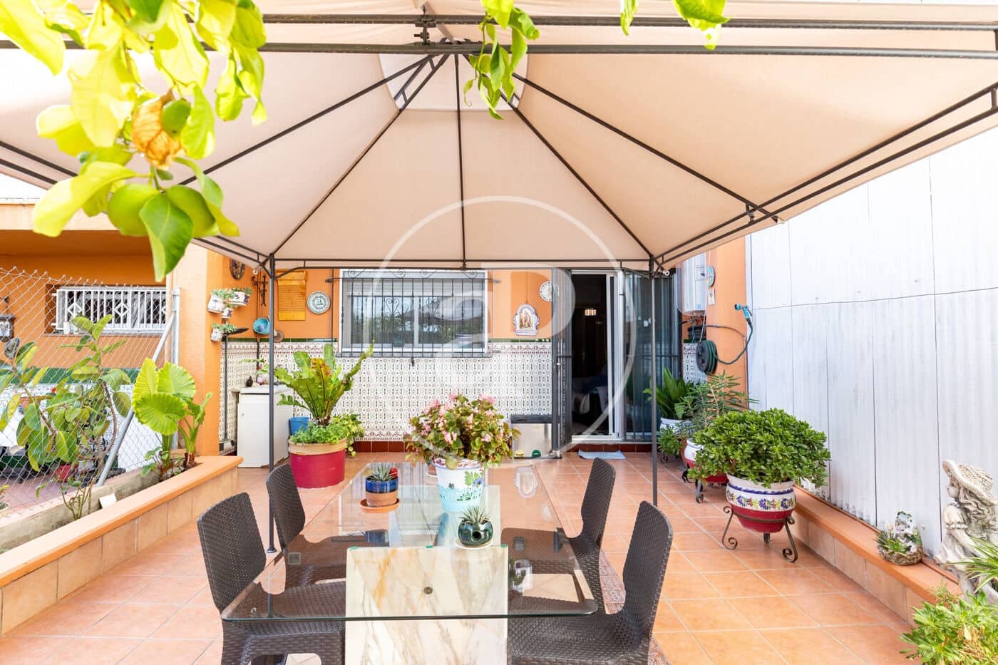 4 Zimmer Villa zu verkaufen in Rubi mit Garage - 455.000 € (Ref: 10109617)