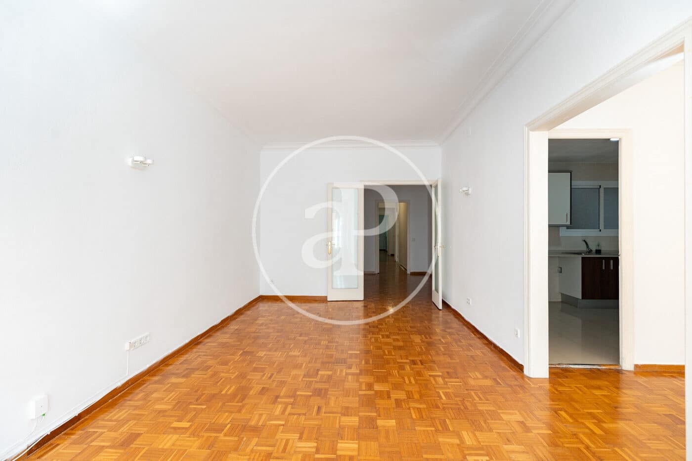 Apartamento de 5 habitaciones en Barcelona ciudad en venta - 1.100.000 € (Ref: 10109618)