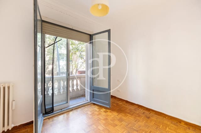 Apartamento de 5 habitaciones en Sarrià, Barcelona ciudad en venta - 1.100.000 € (Ref: 10109618)