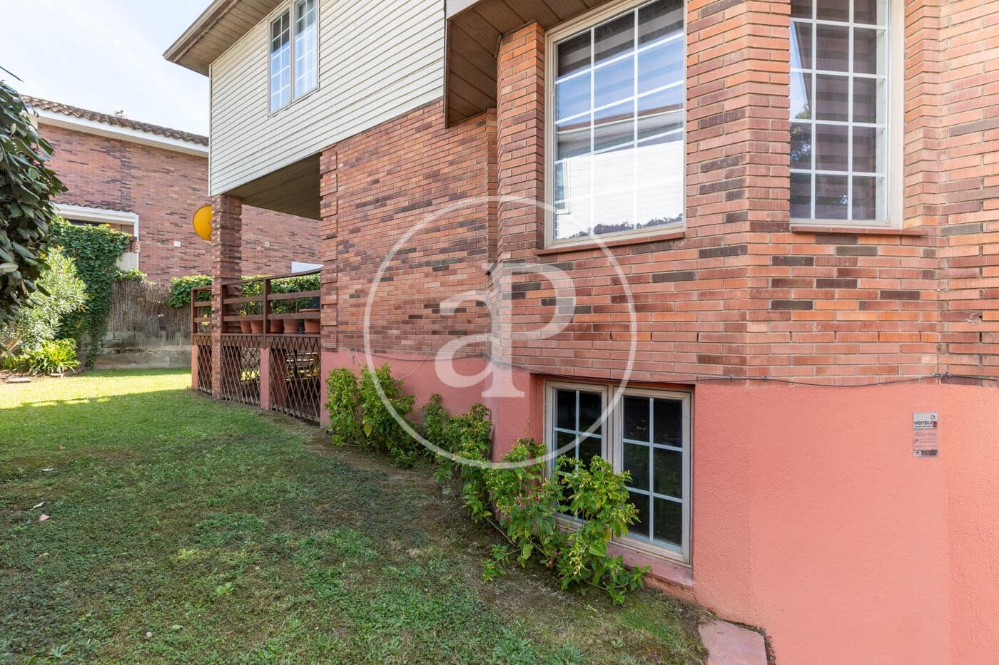 5 Zimmer Villa zu verkaufen in Mira-Sol mit Garage - 1.200.000 € (Ref: 10109620)