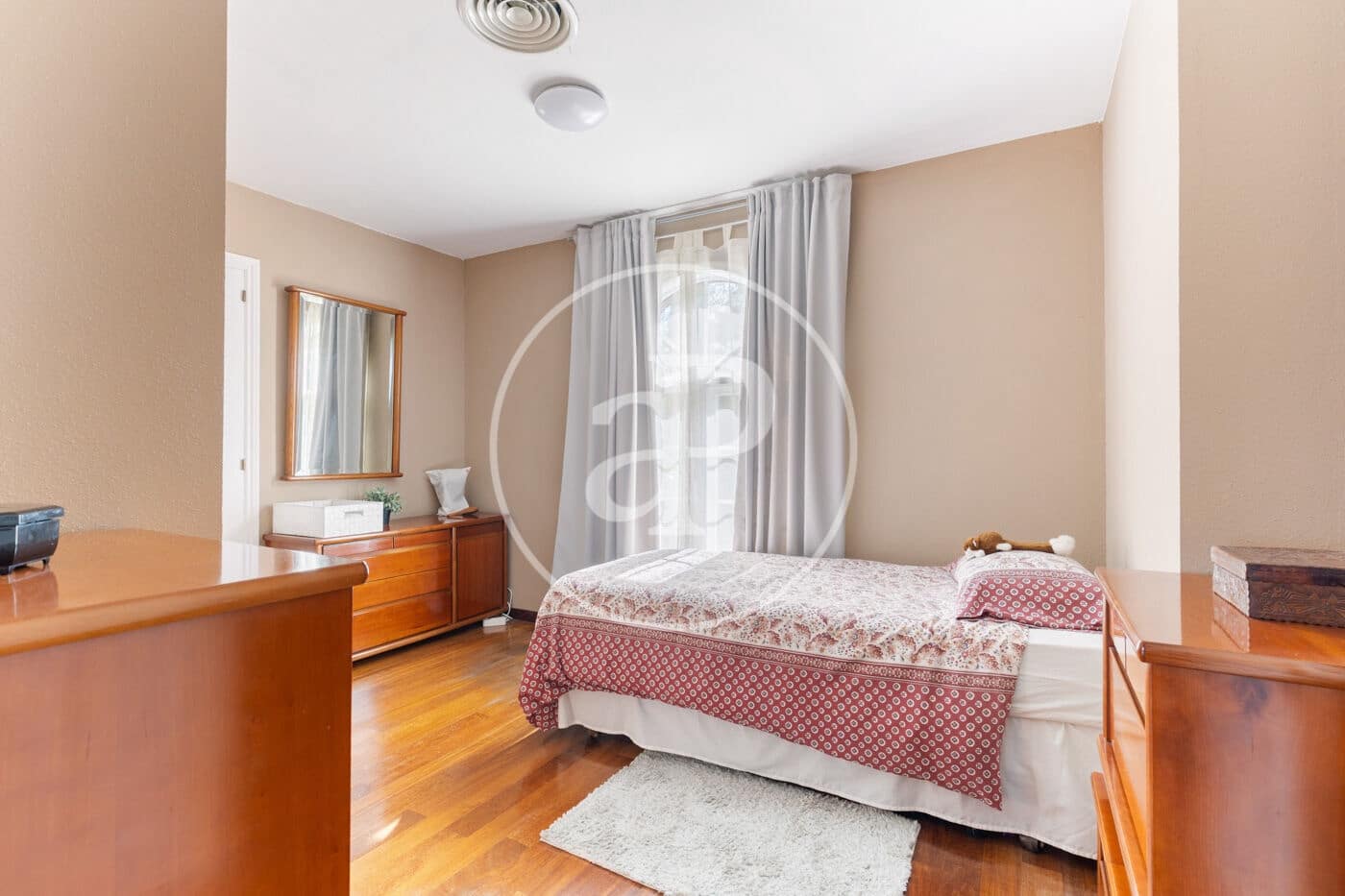 5 Zimmer Villa zu verkaufen in Mira-Sol mit Garage - 1.200.000 € (Ref: 10109620)