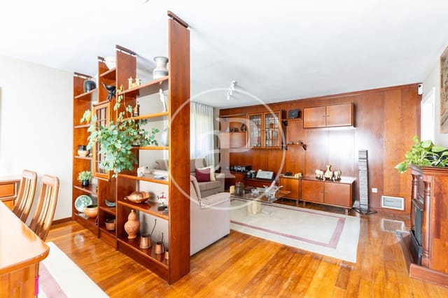 5 Zimmer Villa zu verkaufen in Mira-Sol, Sant Cugat del Vallès mit Garage - 1.200.000 € (Ref: 10109620)