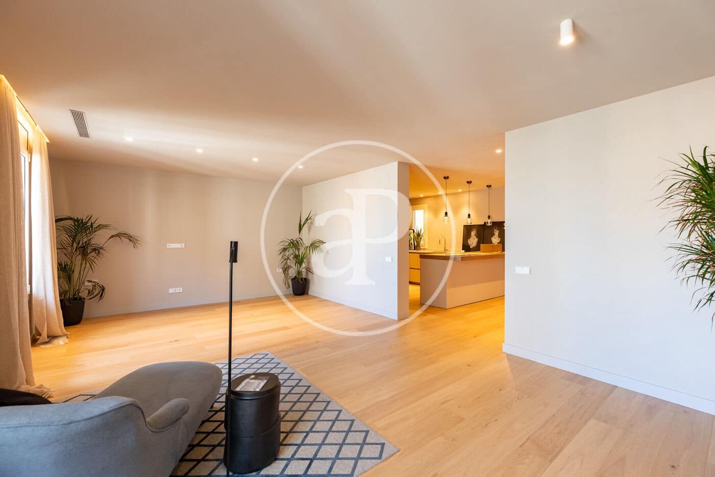 Apartamento de 4 habitaciones en Barcelona ciudad en venta - 1.590.000 € (Ref: 10119940)
