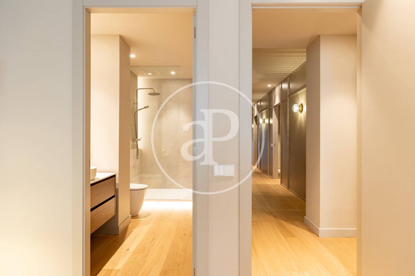 Apartamento de 4 habitaciones en Barcelona ciudad en venta - 1.590.000 € (Ref: 10119940)