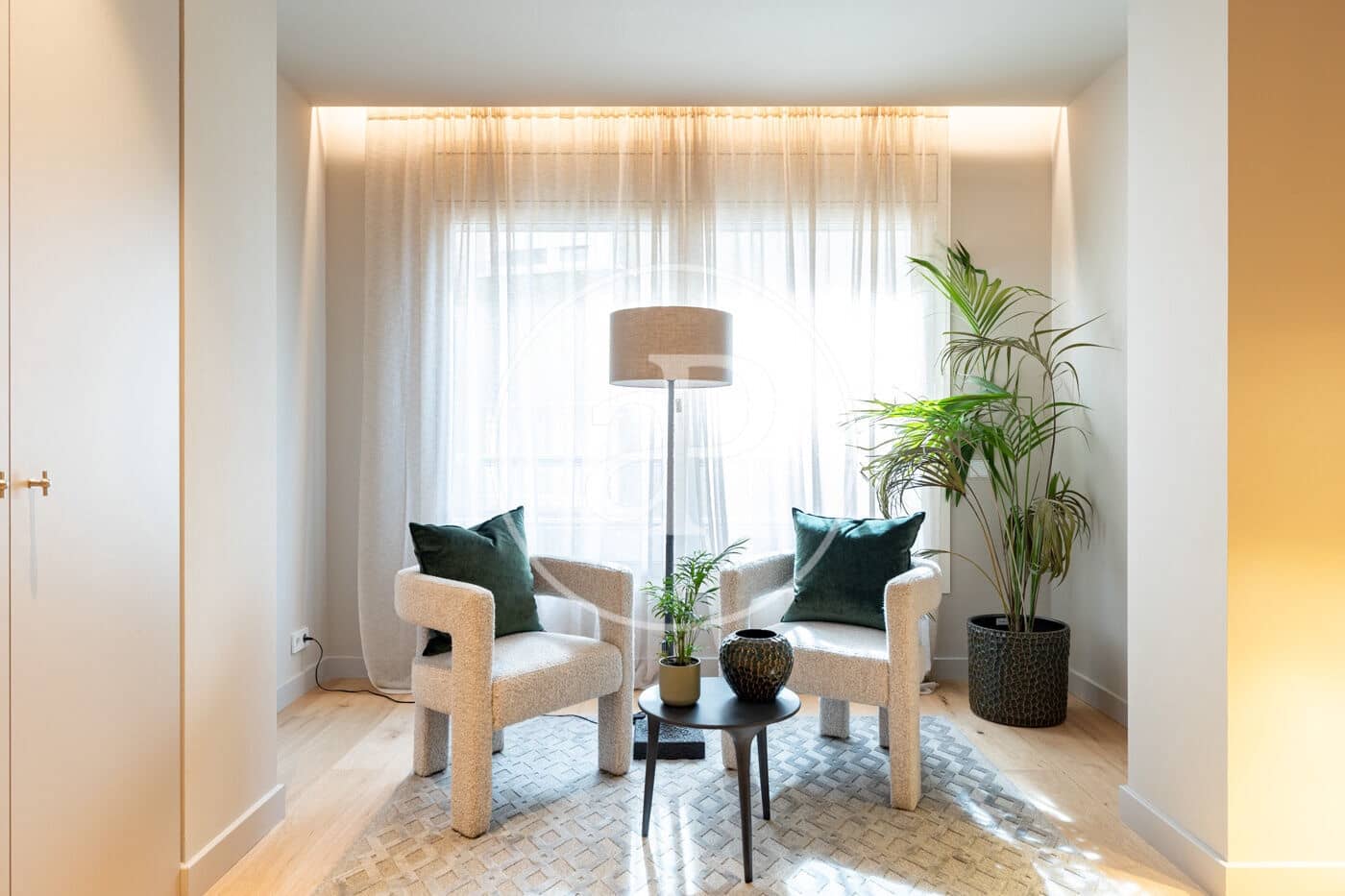 Apartamento de 4 habitaciones en Barcelona ciudad en venta - 1.590.000 € (Ref: 10119940)