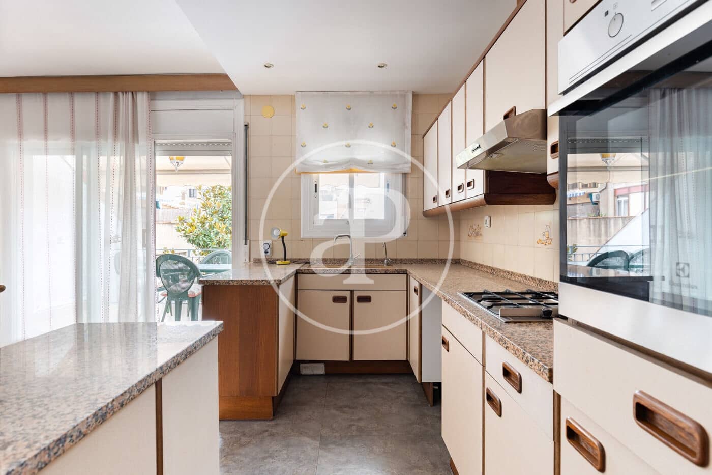 5 sovrum Villa till salu i Sabadell med garage - 590 000 € (Ref: 10119945)