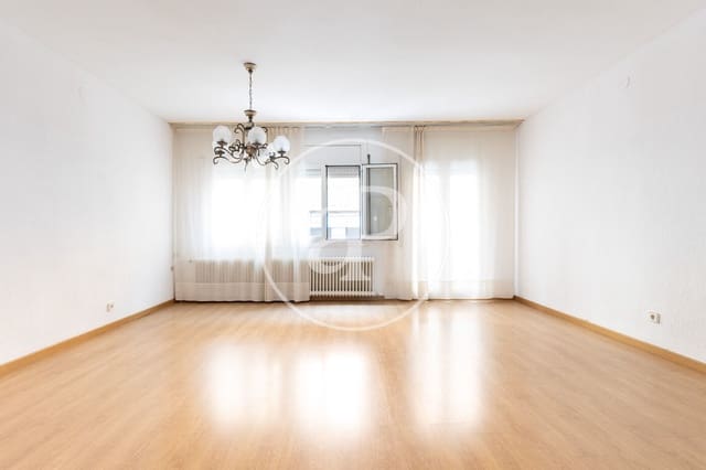 5 sovrum Villa till salu i Sabadell med garage - 590 000 € (Ref: 10119945)