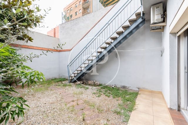 5 sovrum Villa till salu i Sabadell med garage - 590 000 € (Ref: 10119945)