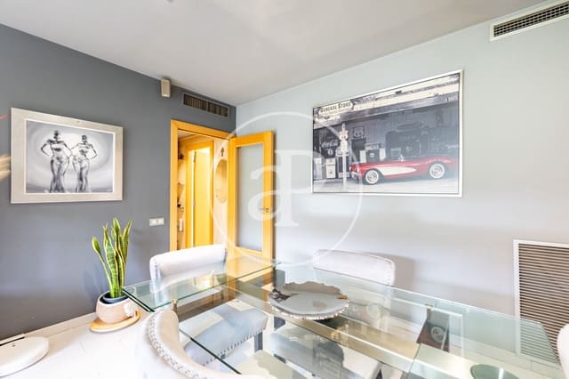 3 quarto Apartamento para venda em El Clot, Barcelona cidade com piscina garagem - 669 000 € (Ref: 10129323)