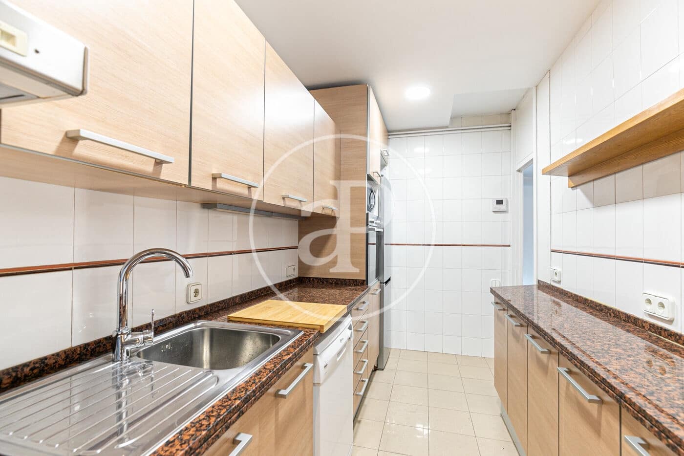 Apartamento de 4 habitaciones en Barcelona ciudad en venta con garaje - 780.000 € (Ref: 10129327)