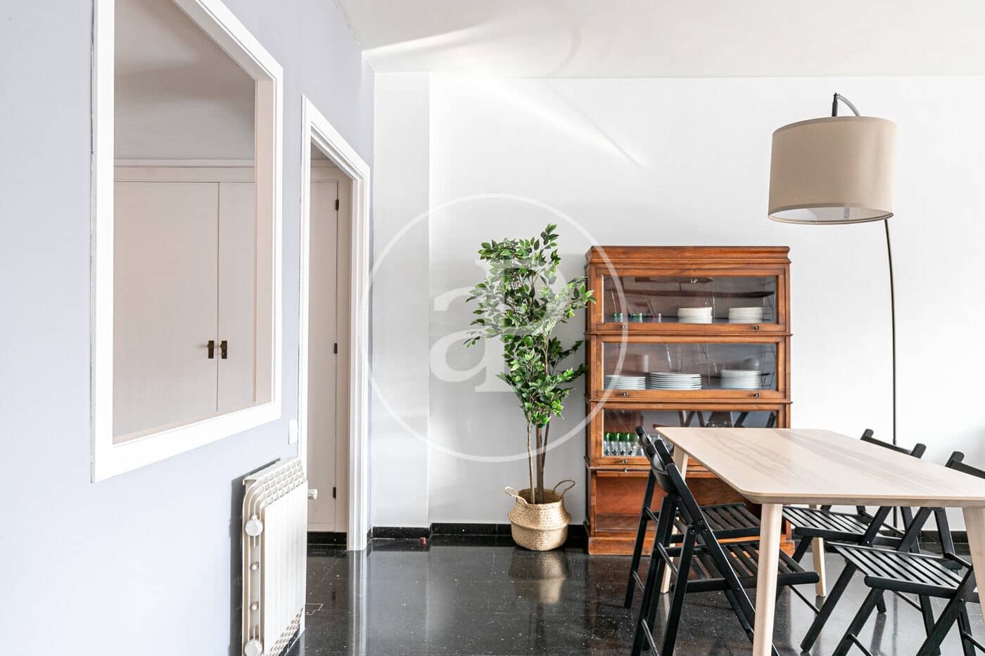 Apartamento de 4 habitaciones en Barcelona ciudad en venta con garaje - 780.000 € (Ref: 10129327)