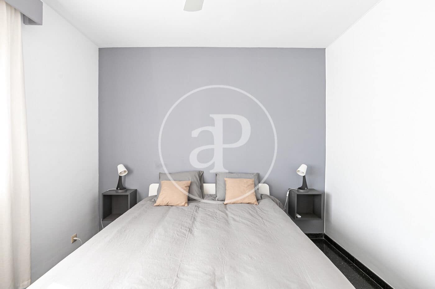 Apartamento de 4 habitaciones en Barcelona ciudad en venta con garaje - 780.000 € (Ref: 10129327)