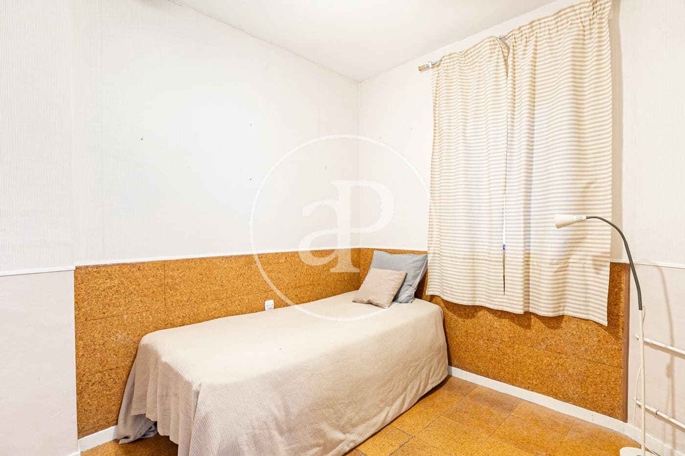Apartamento de 4 habitaciones en Barcelona ciudad en venta con garaje - 780.000 € (Ref: 10129327)
