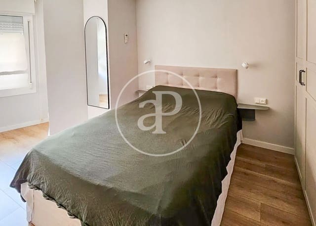 3 slaapkamer Appartement te koop in El Clot, Barcelona stad met garage - € 585.000 (Ref: 10129328)