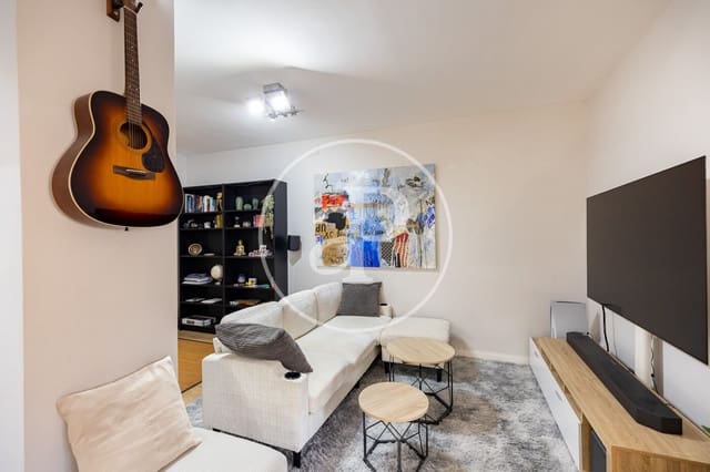 3 sovrum Lägenhet till salu i El Clot, Barcelona stad med garage - 585 000 € (Ref: 10129328)