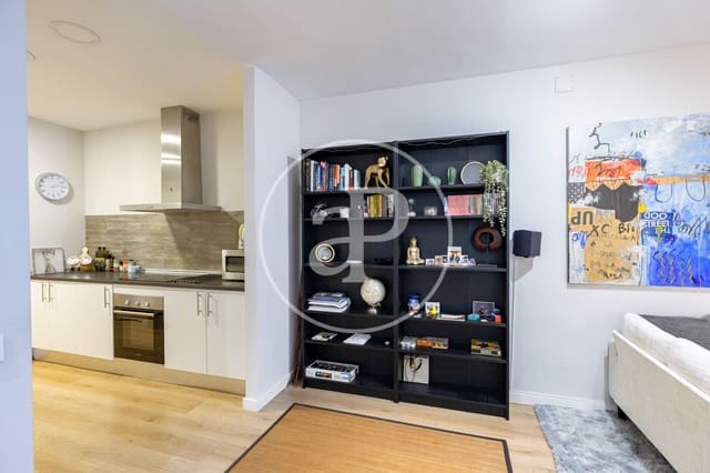 3 sovrum Lägenhet till salu i El Clot, Barcelona stad med garage - 585 000 € (Ref: 10129328)