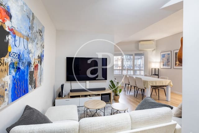 3 sovrum Lägenhet till salu i El Clot, Barcelona stad med garage - 585 000 € (Ref: 10129328)