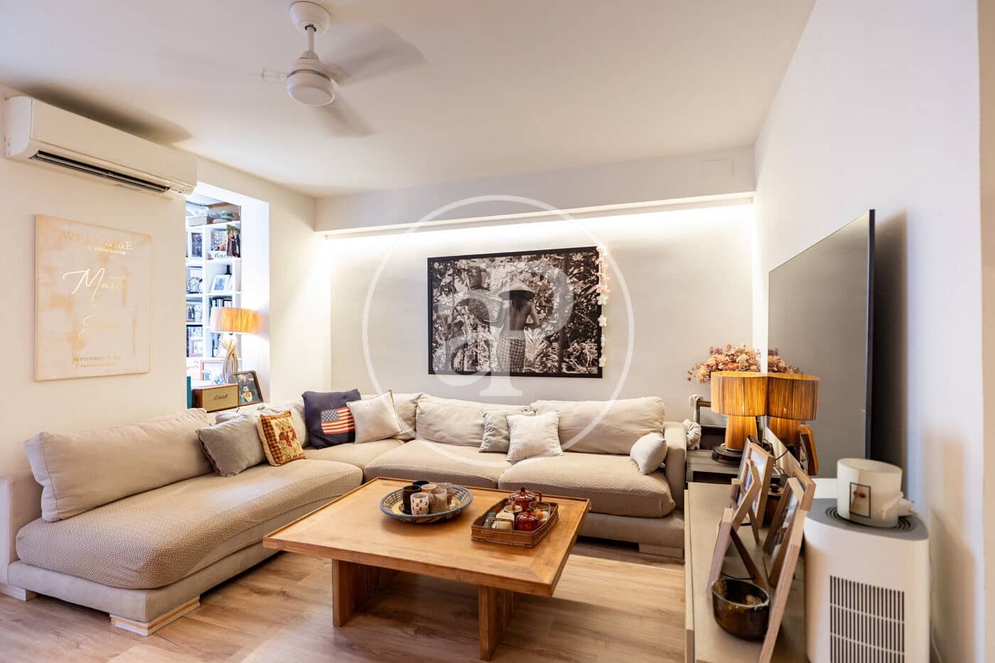 3 soveværelse Lejlighed til salg i Barcelona by - € 760.000 (Ref: 10131719)