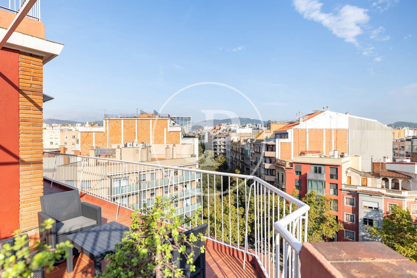 4 quarto Penthouse para venda em Barcelona cidade - 1 195 000 € (Ref: 10131722)