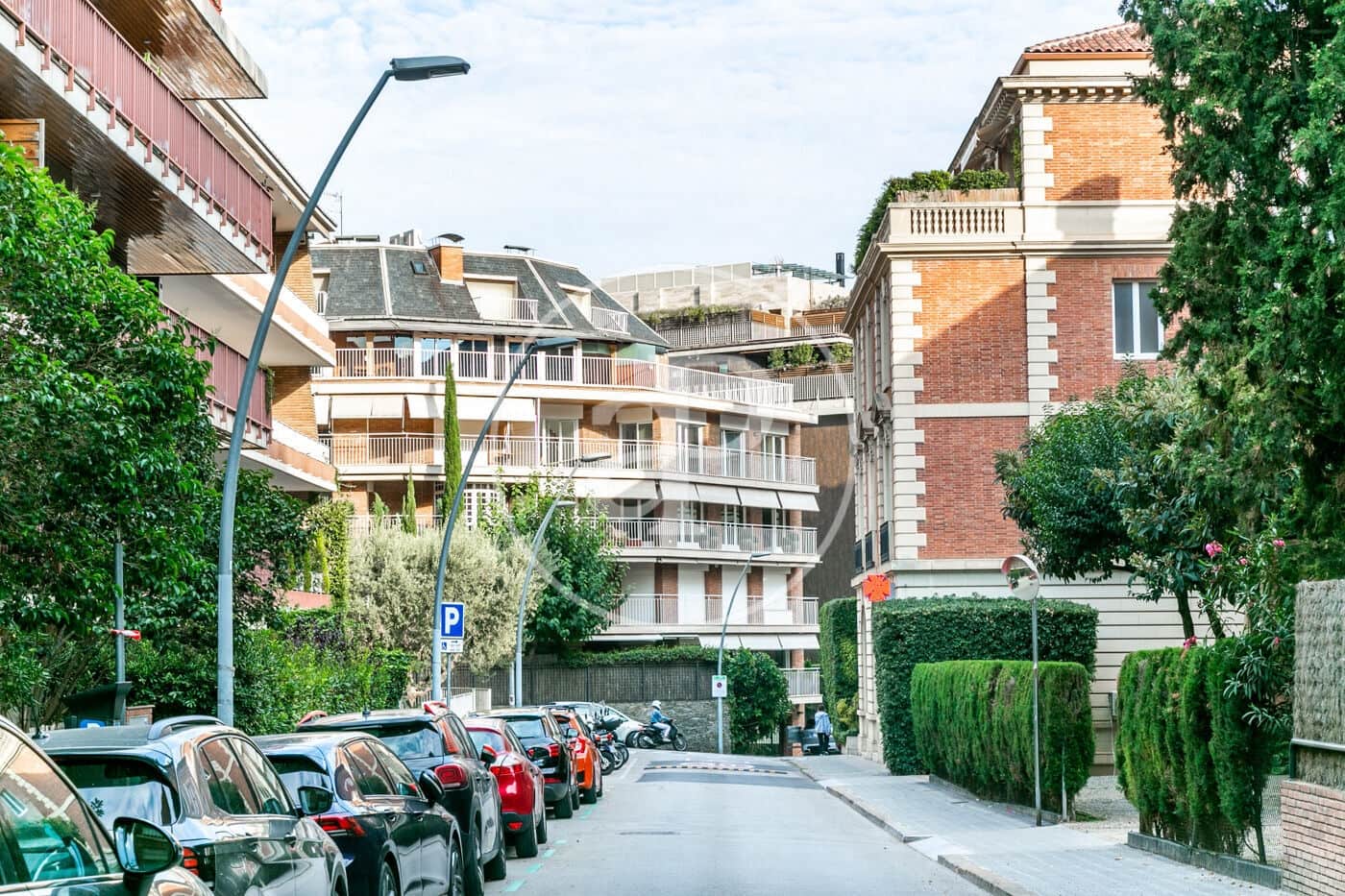 5 quarto Apartamento para arrendar em Barcelona cidade - 2 350 € (Ref: 10131723)