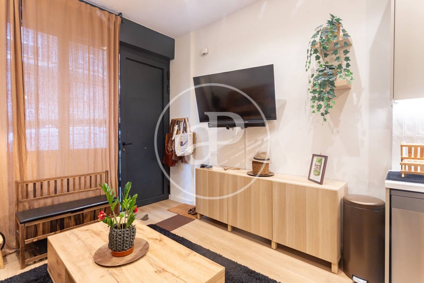 Apartamento de 2 habitaciones en Barcelona ciudad en venta - 379.000 € (Ref: 10131725)