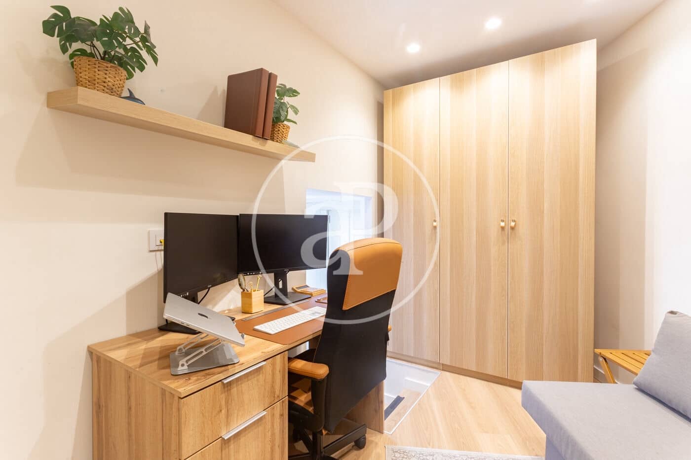 Apartamento de 2 habitaciones en Barcelona ciudad en venta - 379.000 € (Ref: 10131725)
