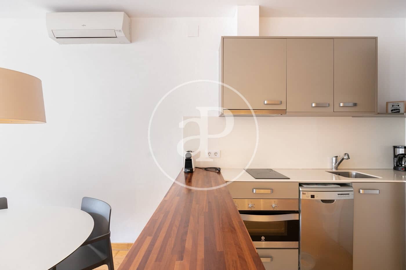 2 Zimmer Apartment zu vermieten in Barcelona Stadt - 2.559 € (Ref: 10131726)