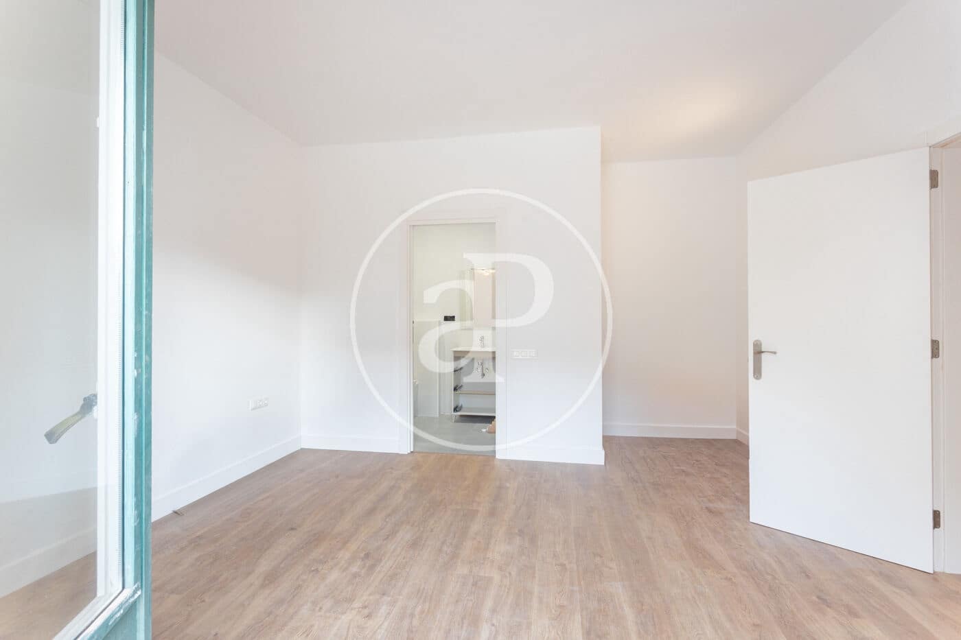 5 bedroom Apartment for rent in Barcelona city - € 5,600 (Ref: 10135974)