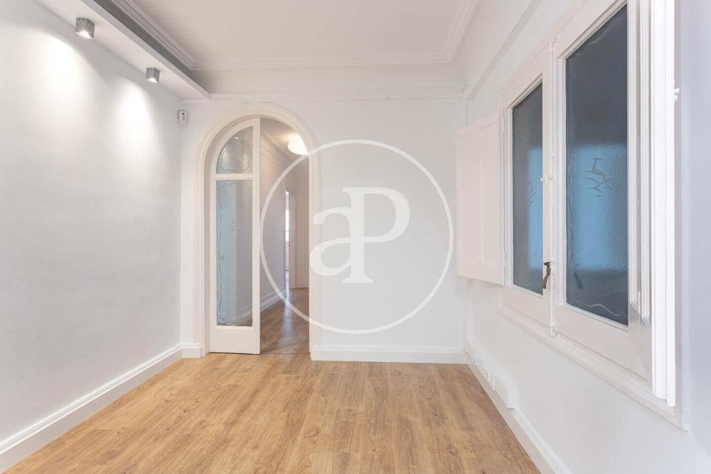 5 bedroom Apartment for rent in Barcelona city - € 5,600 (Ref: 10135974)