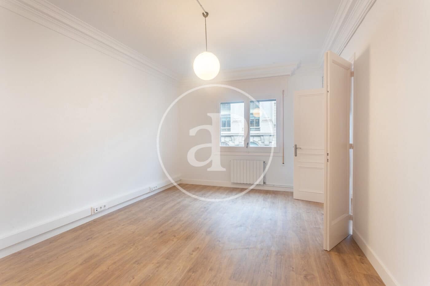 5 bedroom Apartment for rent in Barcelona city - € 5,600 (Ref: 10135974)