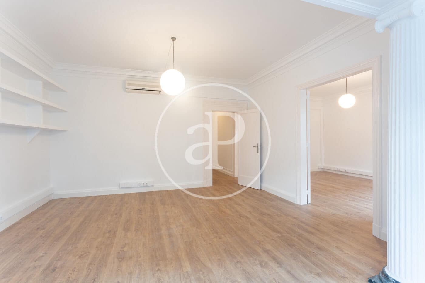 5 bedroom Apartment for rent in Barcelona city - € 5,600 (Ref: 10135974)