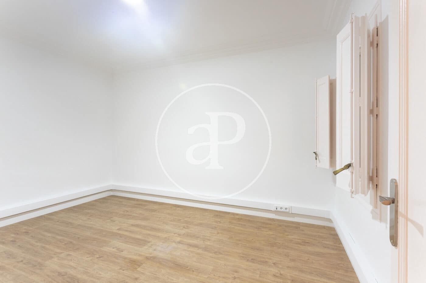 5 bedroom Apartment for rent in Barcelona city - € 5,600 (Ref: 10135974)