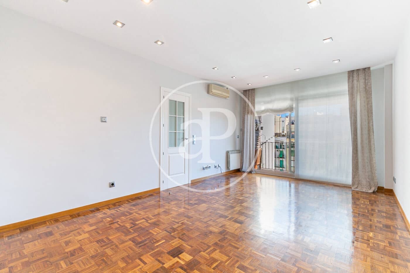 3 chambre Appartement à vendre à Barcelone ville - 650 000 € (Ref: 10142416)