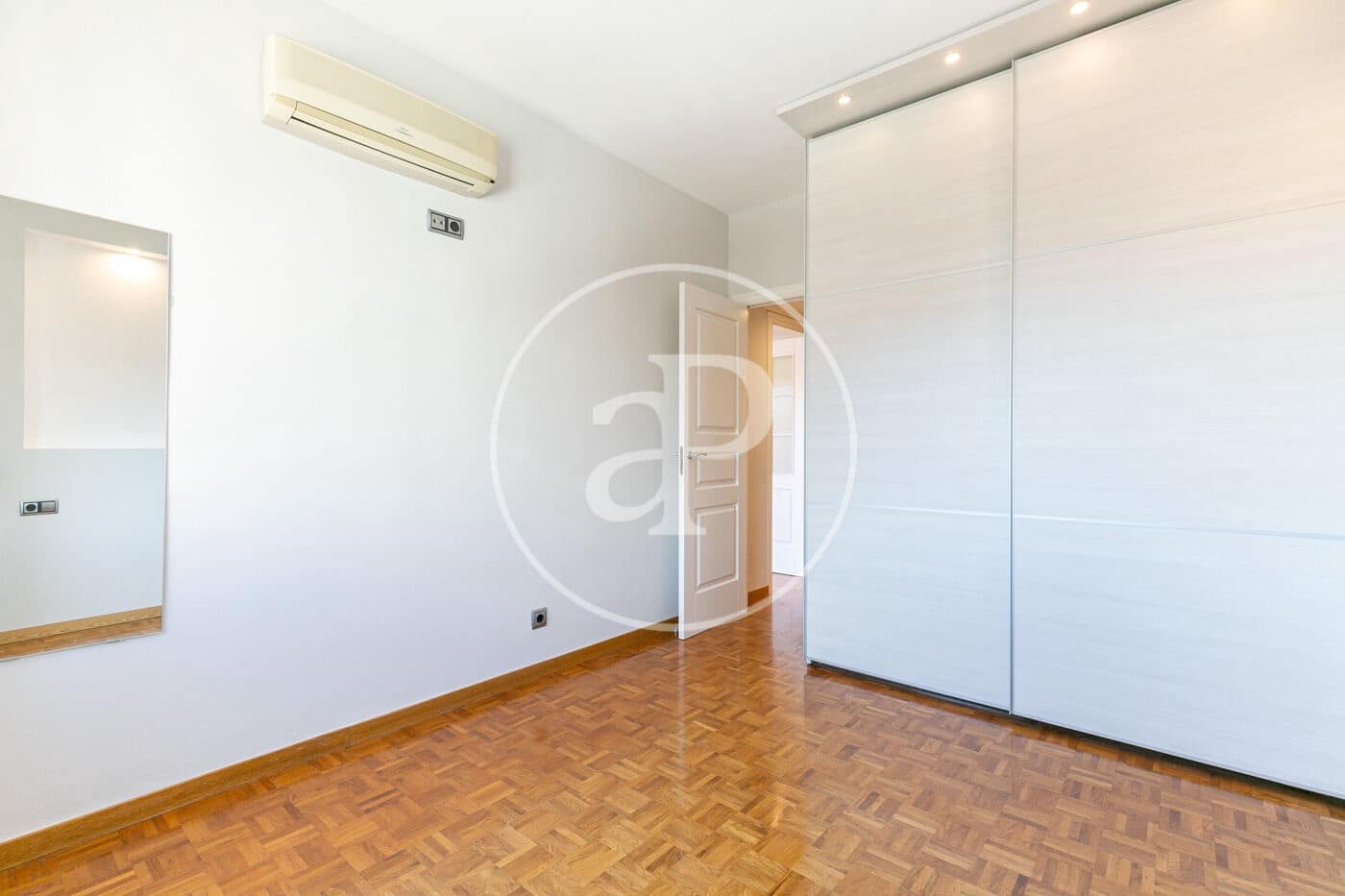 3 chambre Appartement à vendre à Barcelone ville - 650 000 € (Ref: 10142416)
