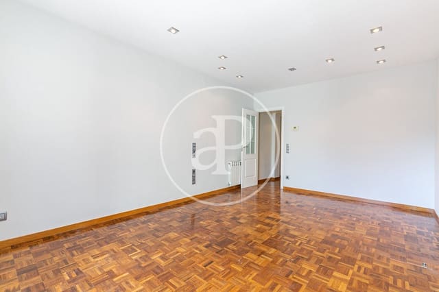 3 quarto Apartamento para venda em La Sagrada Família, Barcelona cidade - 650 000 € (Ref: 10142416)