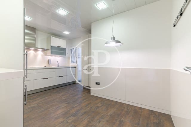 3 quarto Apartamento para venda em La Sagrada Família, Barcelona cidade - 650 000 € (Ref: 10142416)
