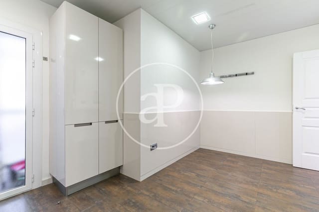 3 quarto Apartamento para venda em La Sagrada Família, Barcelona cidade - 650 000 € (Ref: 10142416)