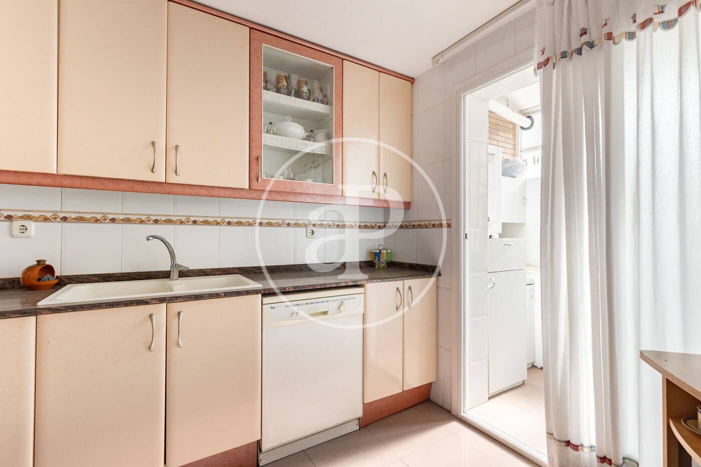 4 slaapkamer Appartement te koop in Cerdanyola del Valles met garage - € 480.000 (Ref: 10142417)