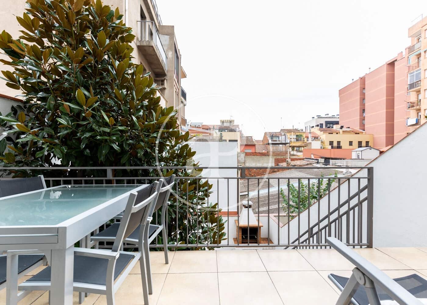 5 soveværelse Villa til salg i Sabadell med garage - € 670.000 (Ref: 10142418)