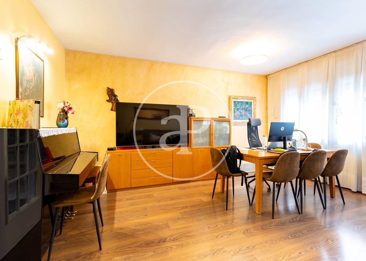 5 soveværelse Villa til salg i Sabadell med garage - € 670.000 (Ref: 10142418)