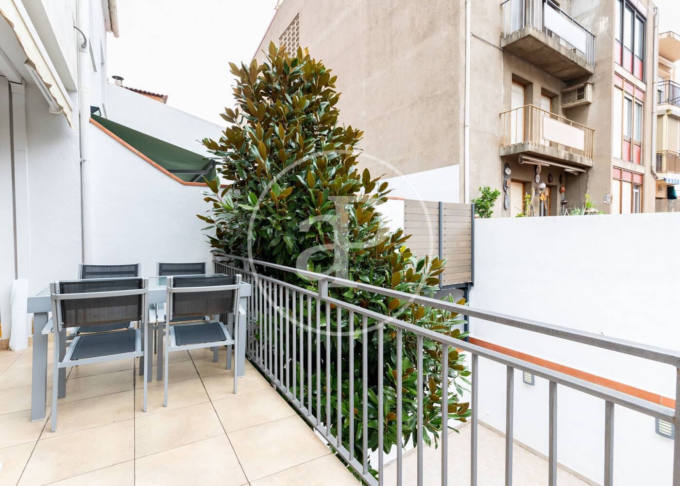 5 soveværelse Villa til salg i Sabadell med garage - € 670.000 (Ref: 10142418)