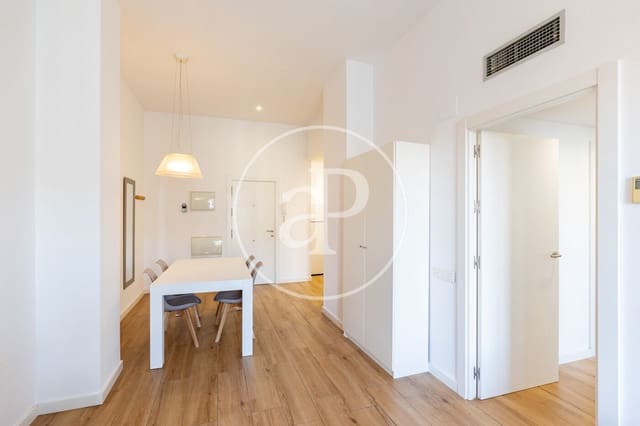3 sypialnia Apartament na sprzedaż w La Sagrada Família, Miasto Barcelona z basenem - 695 000 € (Ref: 10147030)