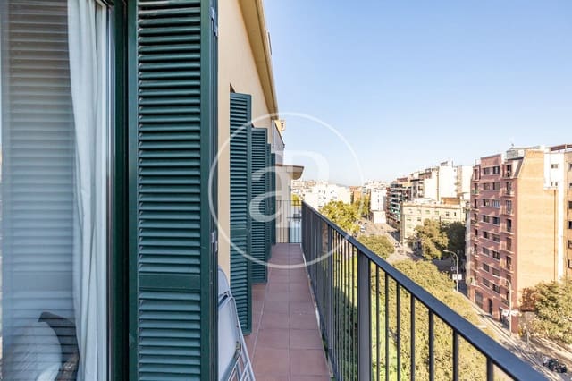 3 sypialnia Apartament na sprzedaż w La Sagrada Família, Miasto Barcelona z basenem - 695 000 € (Ref: 10147030)