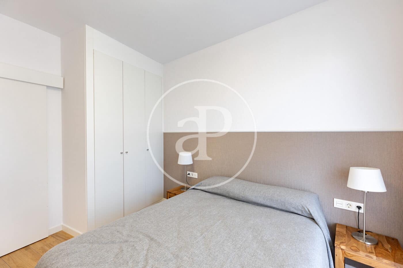 1 slaapkamer Appartement te koop in Barcelona stad met zwembad - € 380.000 (Ref: 10147031)