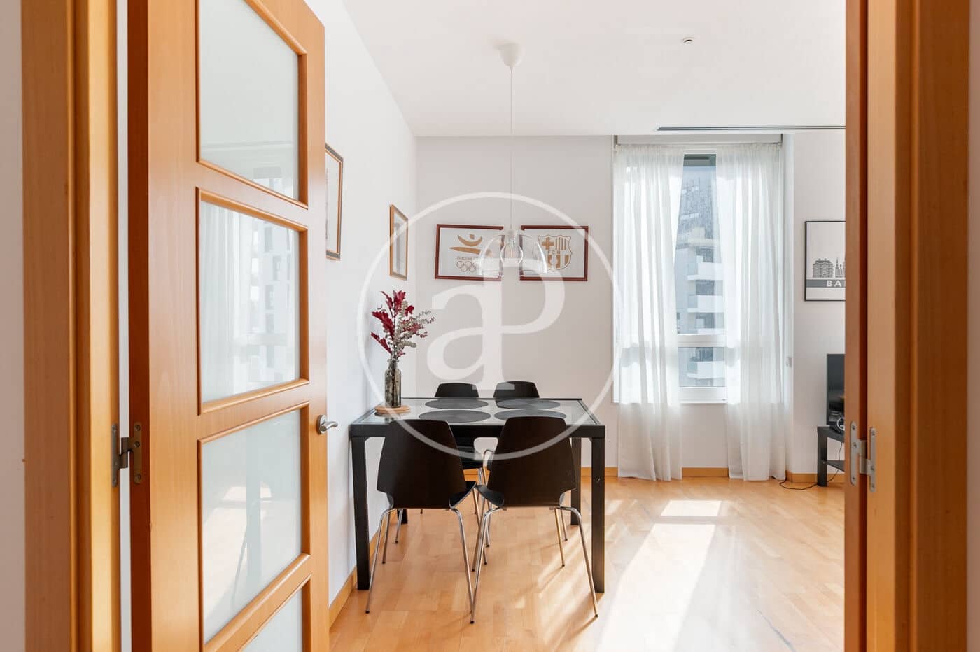 2 soveværelse Lejlighed til salg i Barcelona by med garage - € 665.000 (Ref: 10147032)
