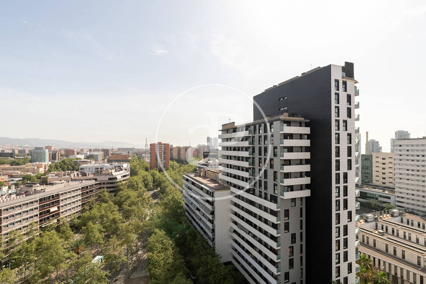 2 soveværelse Lejlighed til salg i Barcelona by med garage - € 665.000 (Ref: 10147032)