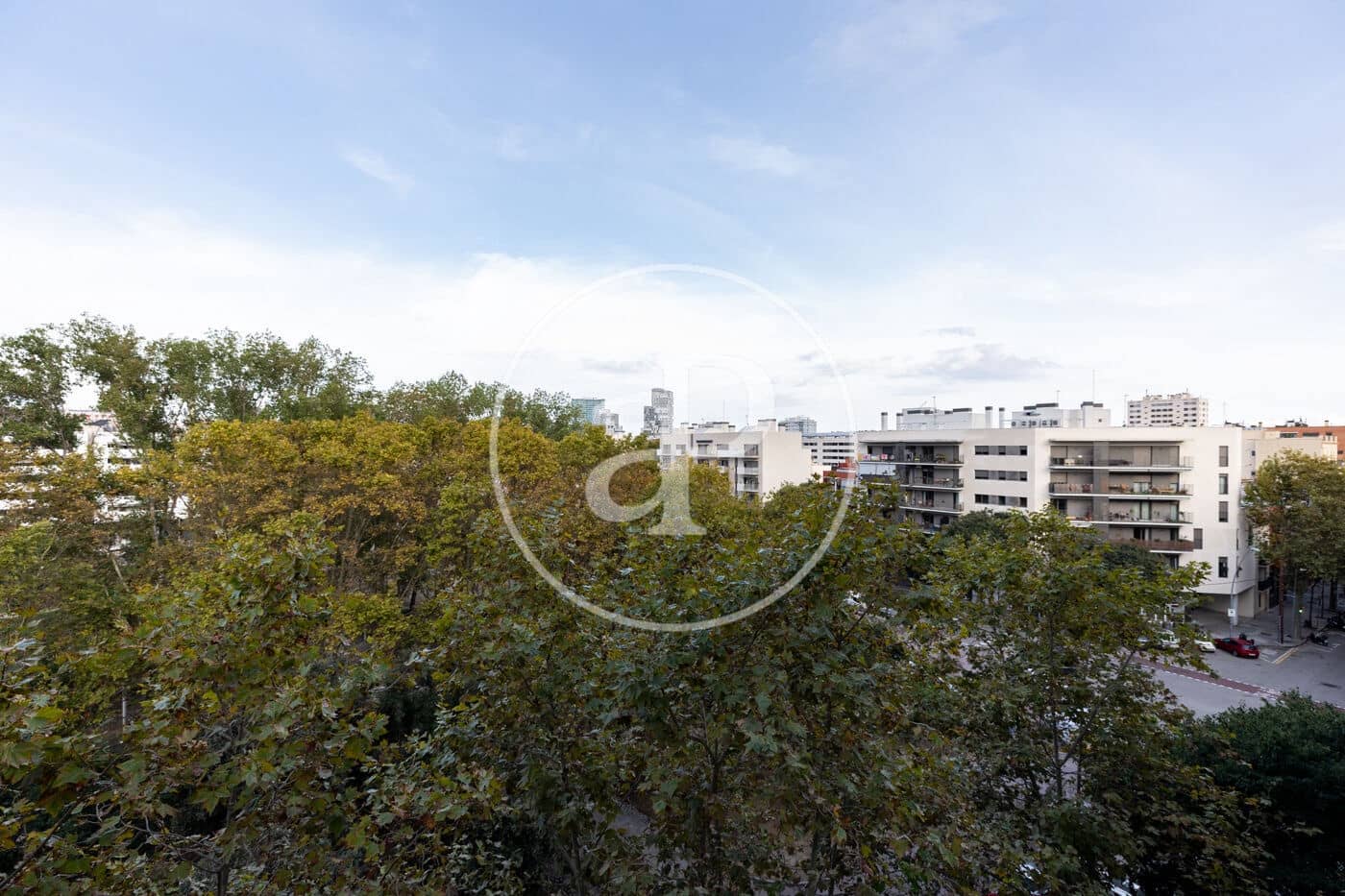 4 soveværelse Lejlighed til salg i Barcelona by - € 595.000 (Ref: 10147034)