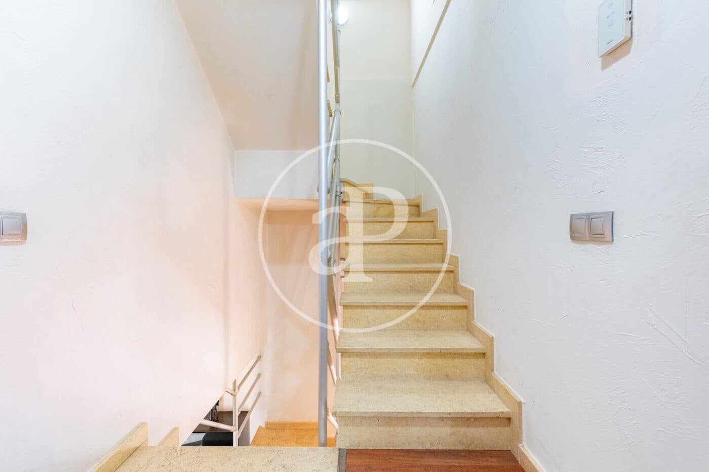 4 sypialnia Willa na sprzedaż w Castellar del Valles z basenem garażem - 565 000 € (Ref: 10148800)