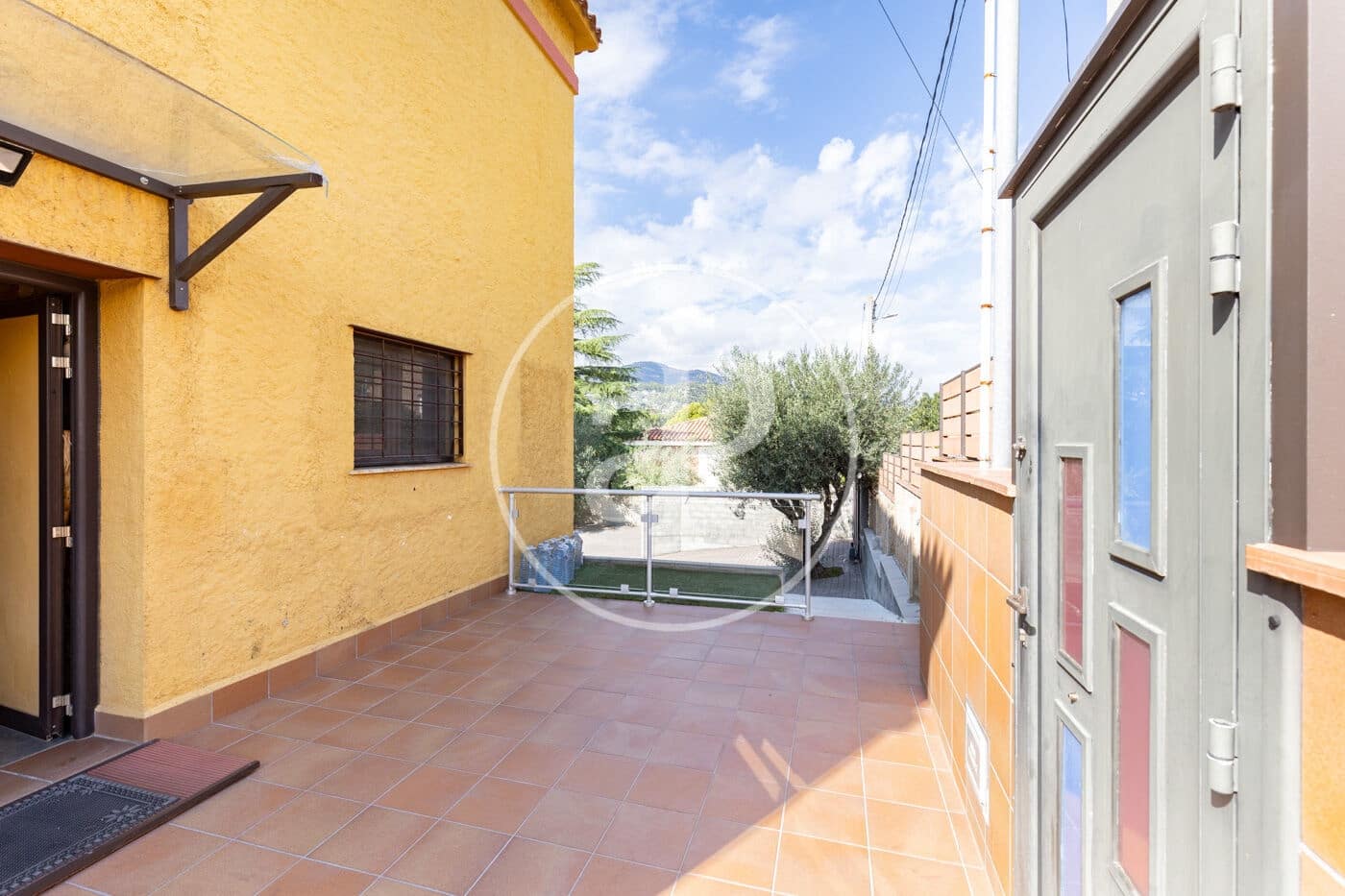 4 sypialnia Willa na sprzedaż w Castellar del Valles z basenem garażem - 565 000 € (Ref: 10148800)